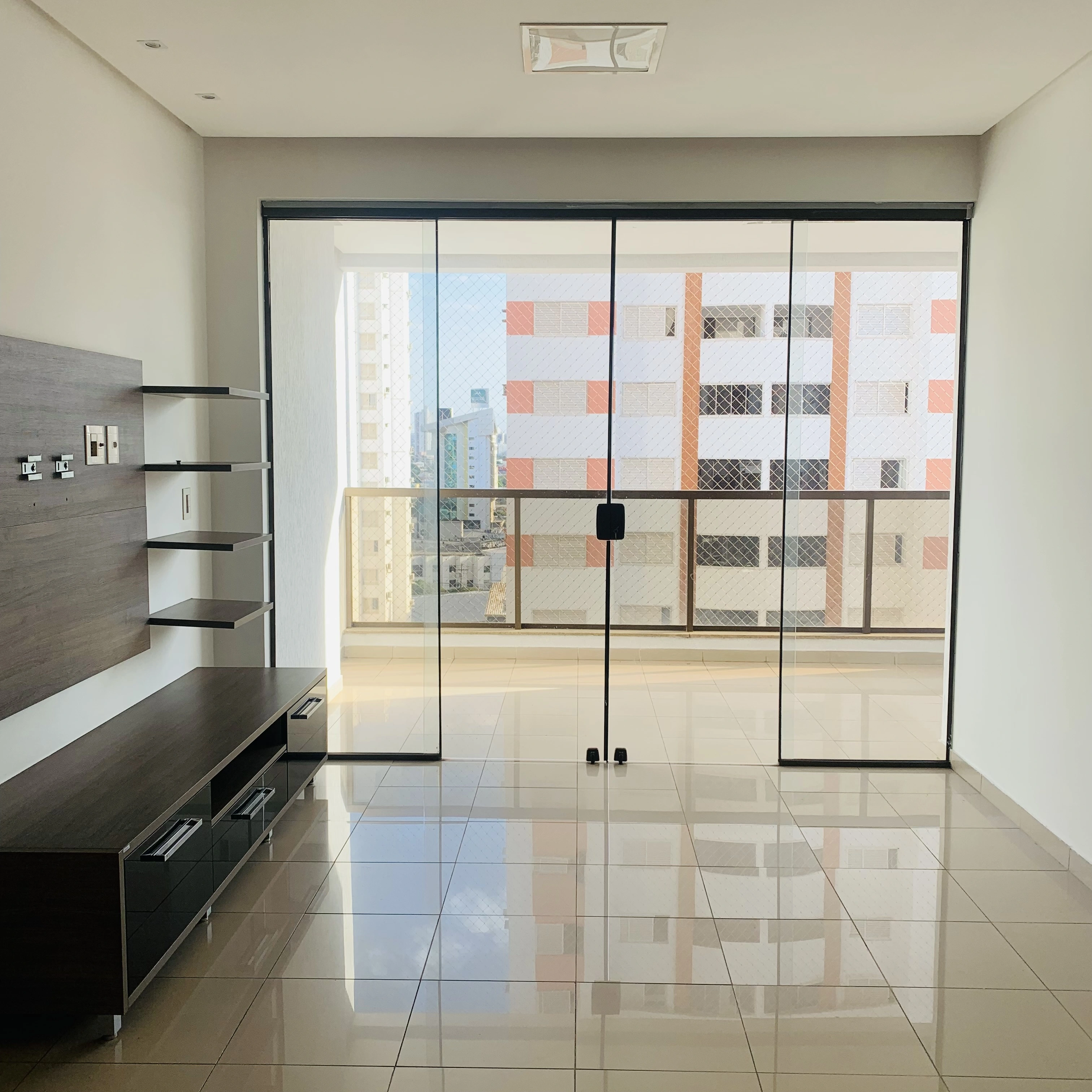 Kitnet no Setor Bueno - Setor Bueno, Goiânia - GO - 27 m²