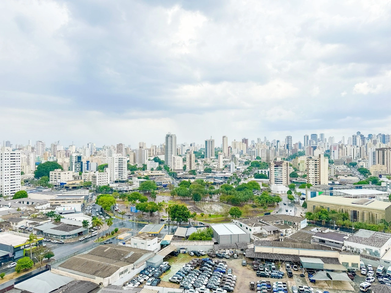 Apartamento no Setor Aeroporto - Setor Aeroporto, Goiânia - GO - 57 m²