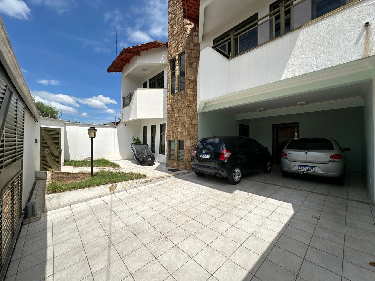 Sobrado no Setor Leste Vila Nova - Setor Leste Vila Nova, Goiânia - GO - 451 m²