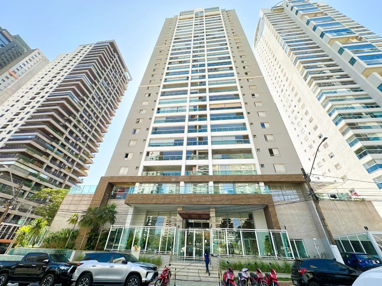 Apartamento no Setor Bueno - Setor Bueno, Goiânia - GO - 145 m²